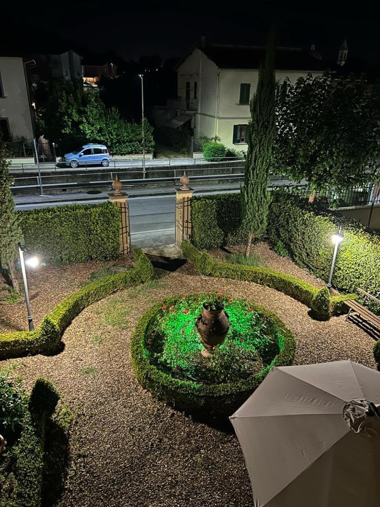 Borgo Di Beppe E Gloria *